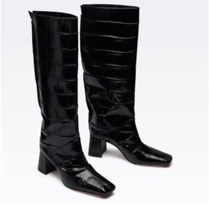 Miista Finola Sz 39 Oversized Boots Black patent Croc Embossed